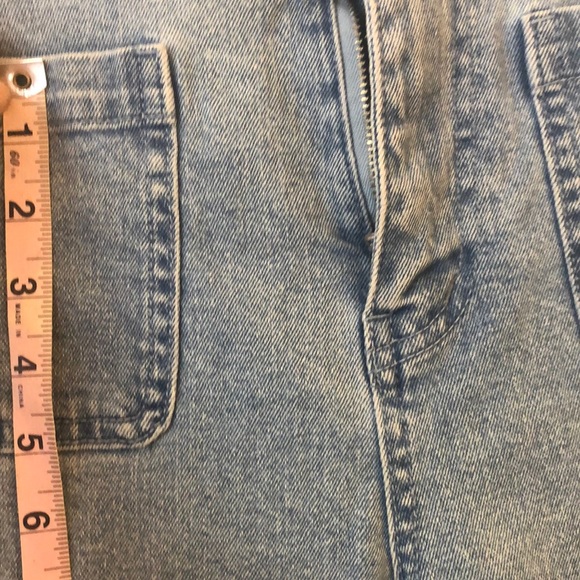 Blue Light Flare Wash Twix Jeans - Size 26 - Picture 11 of 12